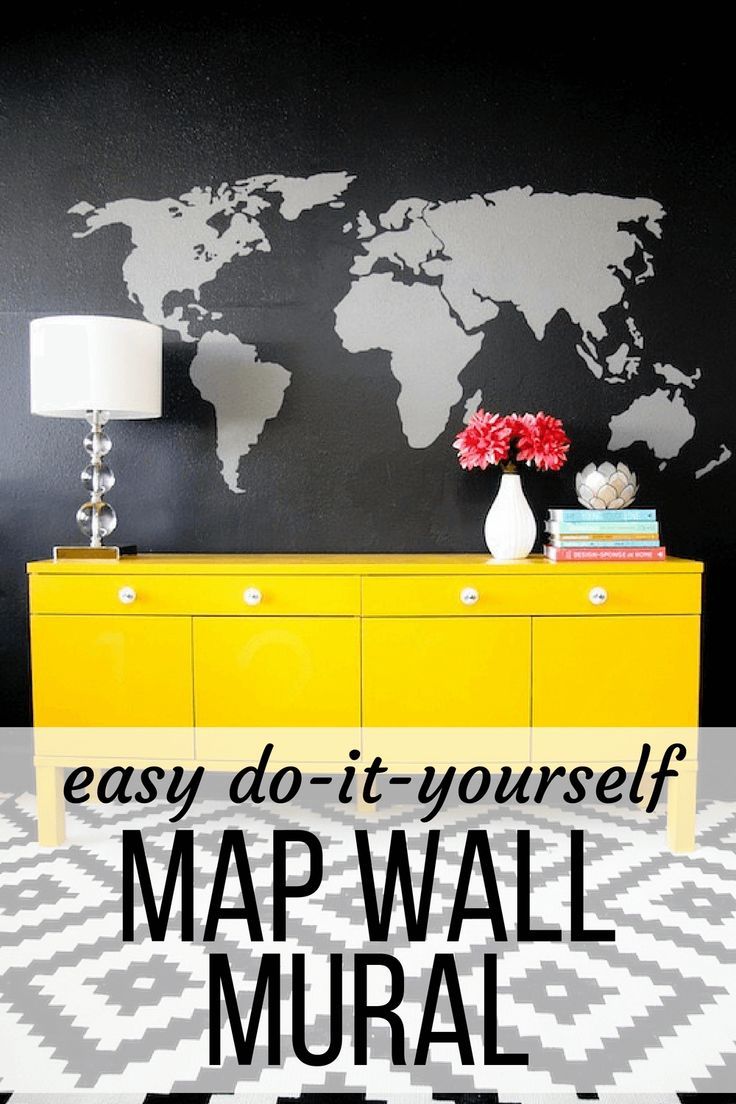 How to create DIY wall decor using a projector. This map wall mural is so simple...