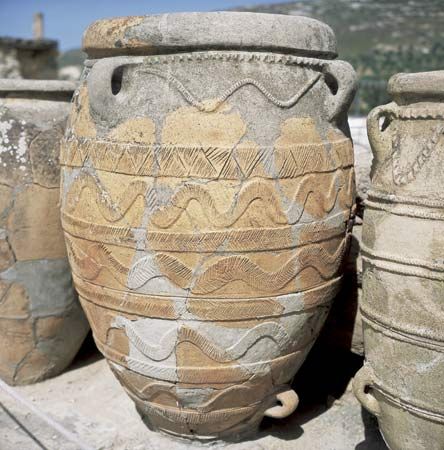 Ancient Greeks of the Minoan civilization made decorated pots