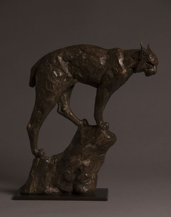 #Bronze #sculpture by #sculptor David Mayer titled: 'Lynx Maquette big cat (Bron...