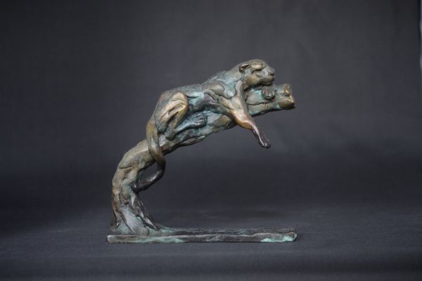 #Bronze #sculpture by #sculptor Edward Waites titled: 'Lazy Leopard (Lying Resti...