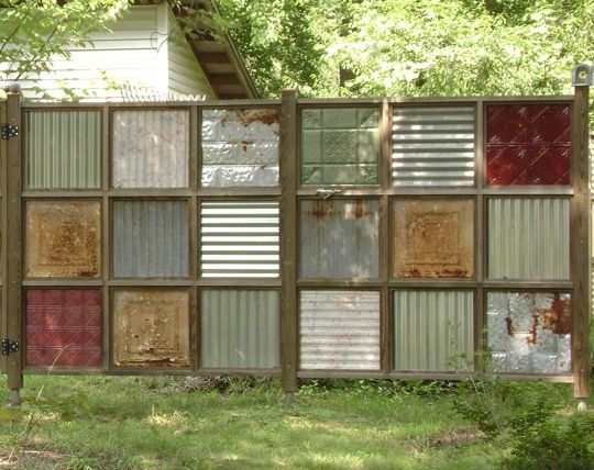 Cool Recycled Metal DIY Fence