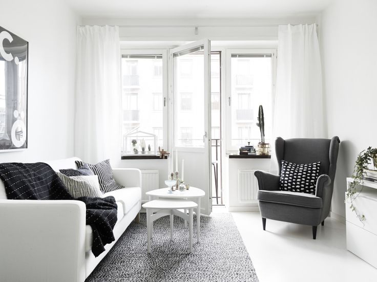 White & grey living room