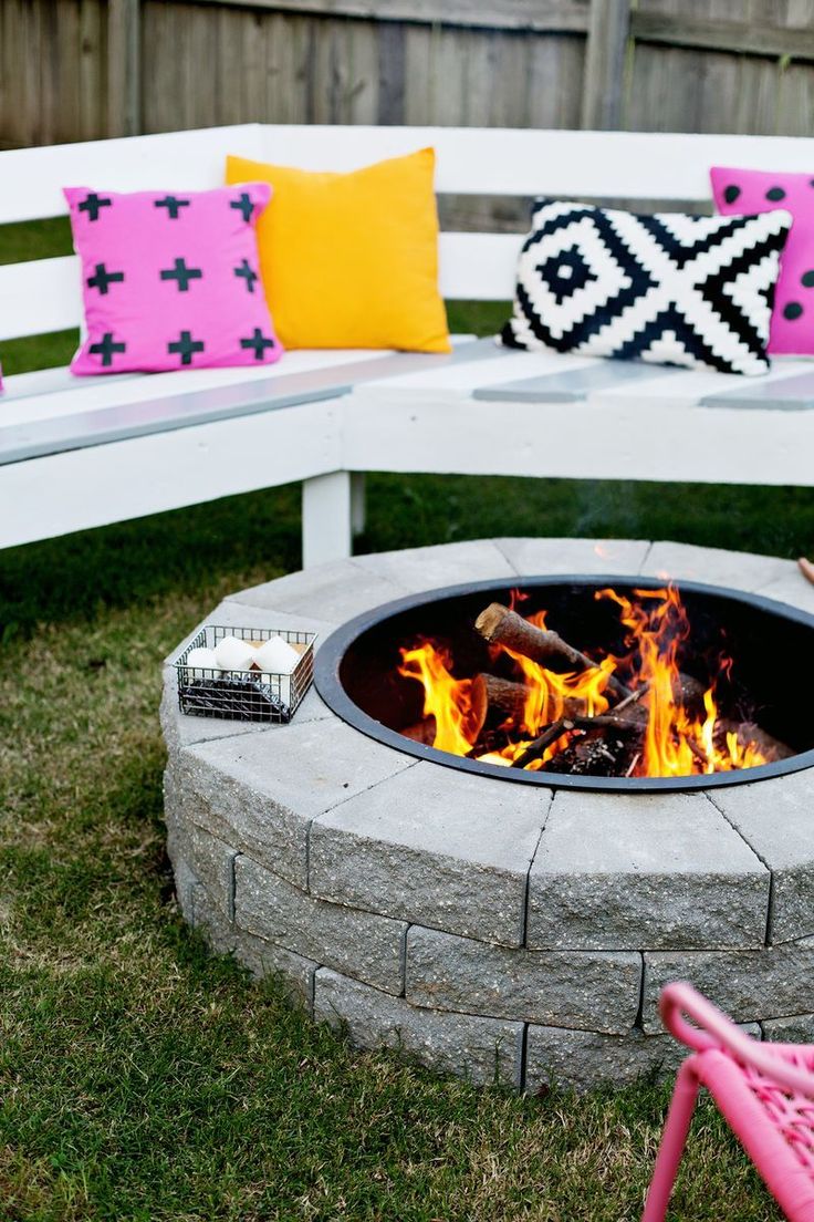 This would be great for the backyard! Firepit in 4 easy steps (click through for...