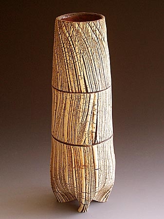 Akira Satake - Vase, stoneware, kohikie glaze #pottery #Japanese_pottery #cerami...