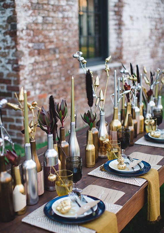 Love it when centerpieces are easy to recreate on your own. Grab cans of gold & ...