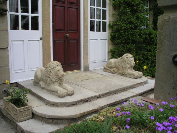 Sand #stone #sculpture by #sculptor Martyn Bednarczuk titled: '2 carved Lions (P...