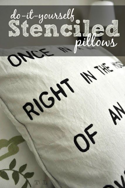 DIY Stenciled Pillow