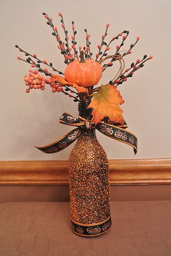 Easy Halloween Wine Bottle Décor. Have a ton of wine bottles could do this with