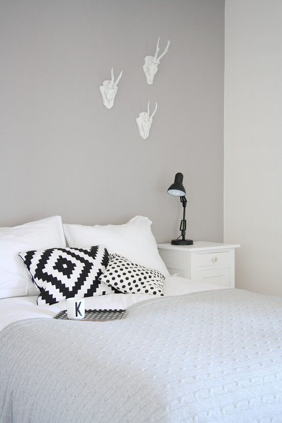 Nordic bedroom. black and white and grey