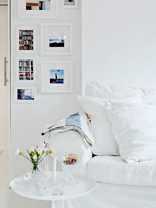 pure white (via Interior inspirations) (my ideal home...)