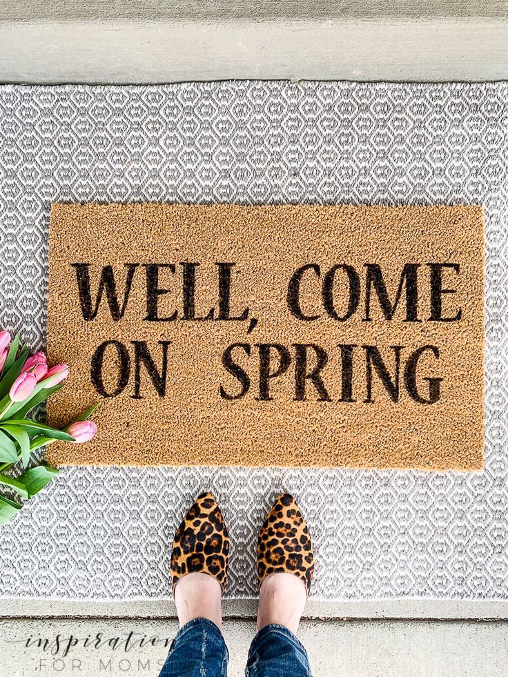 How To Make a Springy Painted Doormat Tutorial
