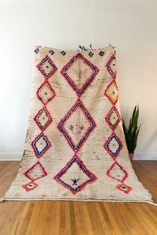 [SOLD] THE TELEPORTER vintage berber carpet