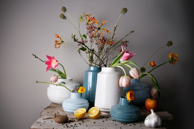 Low edged vase turquoise - Fenna Oosterhoff - BijzonderMOOI* Dutch design online