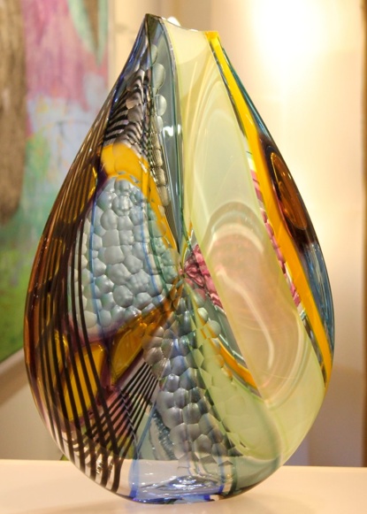 Strigi, Pebble vase by Jeffrey P'an of Prescient Studios.