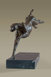 'Cheetah (Leaping Running Small Bronze statues)' by Alison Murray Wells
