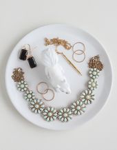 Lulus Fresh Spaces: DIY Figurine Trinket Dishes - Lulus.com