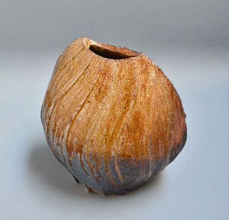 Ueda-Mitsuharu-ceramics-japan
