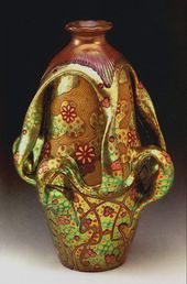 art nouveau: Zsolnay vase, Hungary